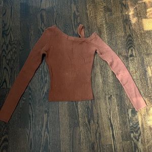 Aeropostale off the shoulder long sleeve top